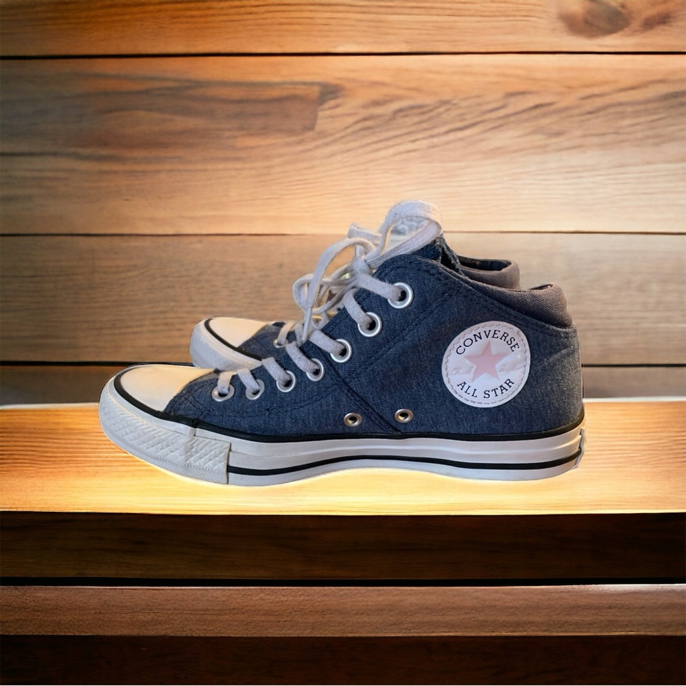 Converse Unisex Chuck Taylor All Star High Top Sneaker Shoes size woman 7